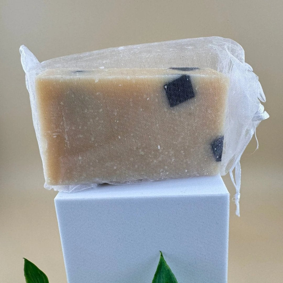 Lux Dead Sea Mud Scrub Soap