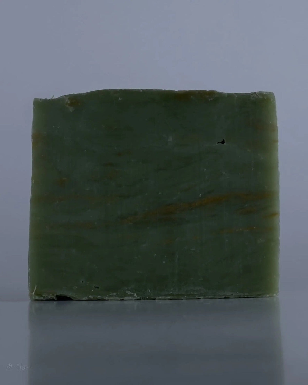 Nature's Breeze Bar Soap – Fresh, Woodsy Scent for Men