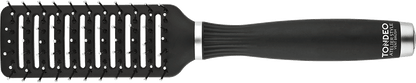 Atelier Style Curved Vent Brush