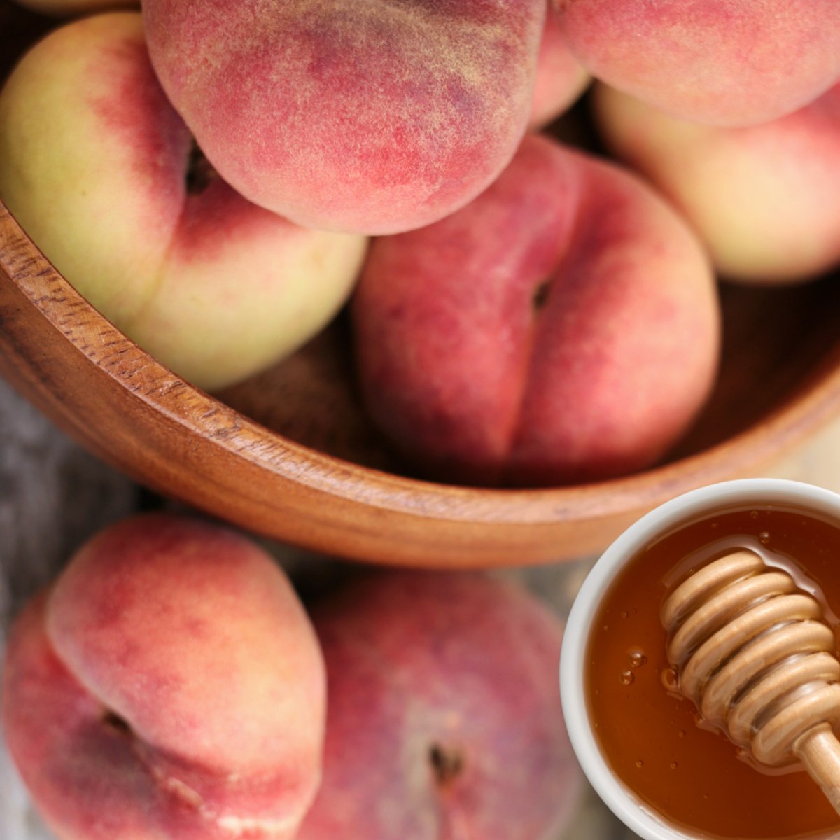 Peach Honey Bliss: Sweet & Fruity Pure Honey Experience