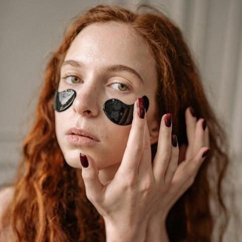 BLACK OBSIDIAN EYE MASK - DETOXIFYING