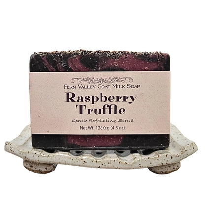 Savon au lait de chèvre naturel | Gommage exfoliant | Truffe framboise