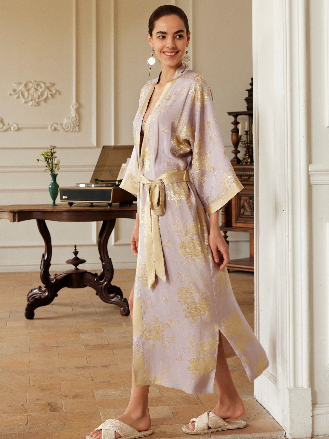 Reversible Lavender & Gold Jacquard Kimono Robe | Daily Health & Beauty