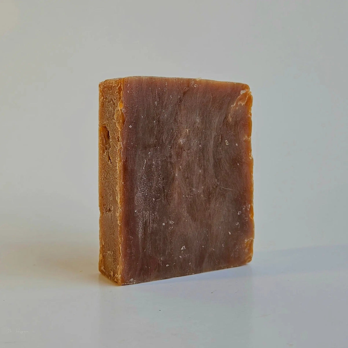 Sandalwood Bar Soap – Classic Scent, Deep Clean