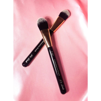 Brocha para base de maquillaje