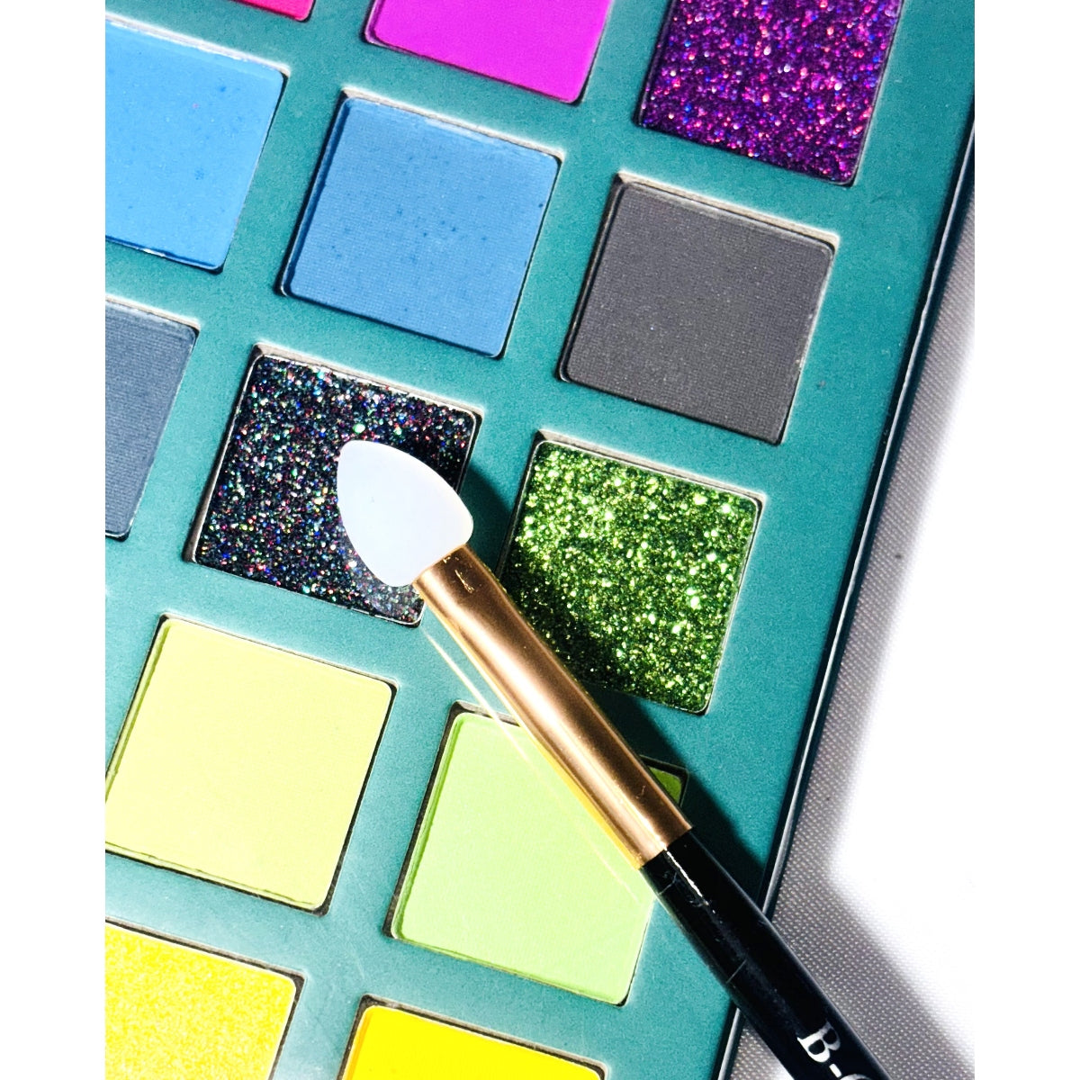 Petit applicateur en silicone pailleté