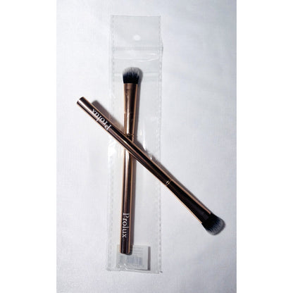 Pincel para sombras de ojos en oro rosa