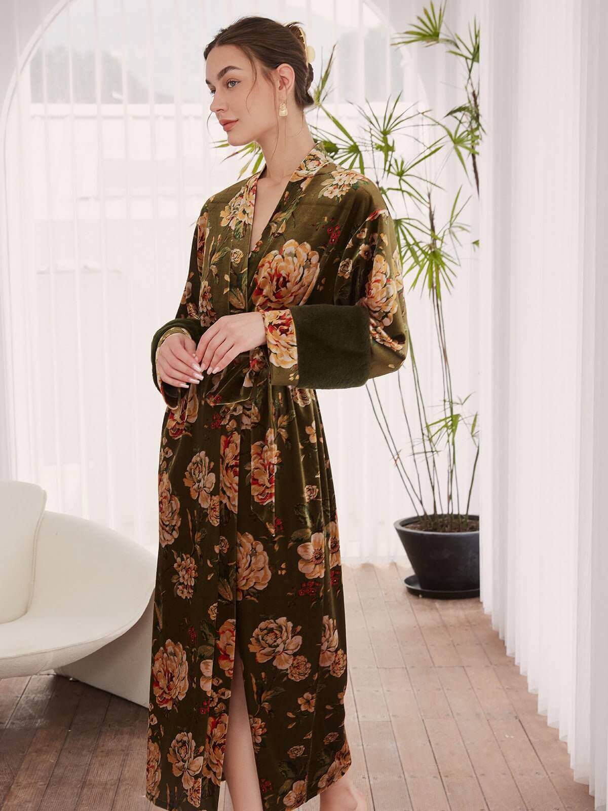 Velvet Floral Kimono Robe