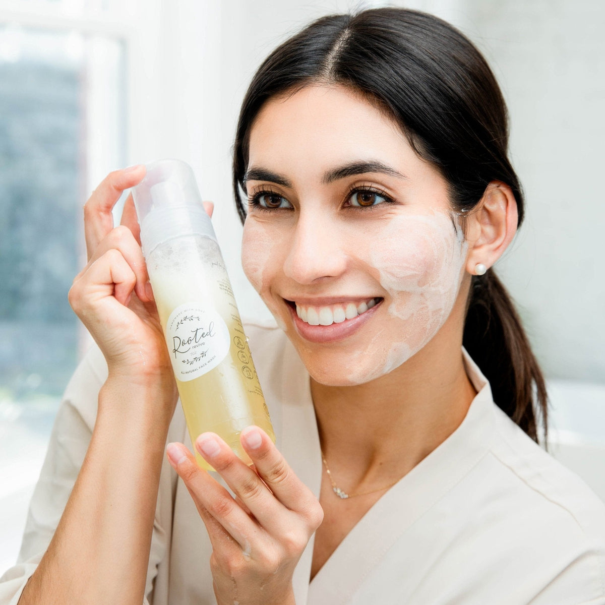 Women's Basic Skincare Bundle
