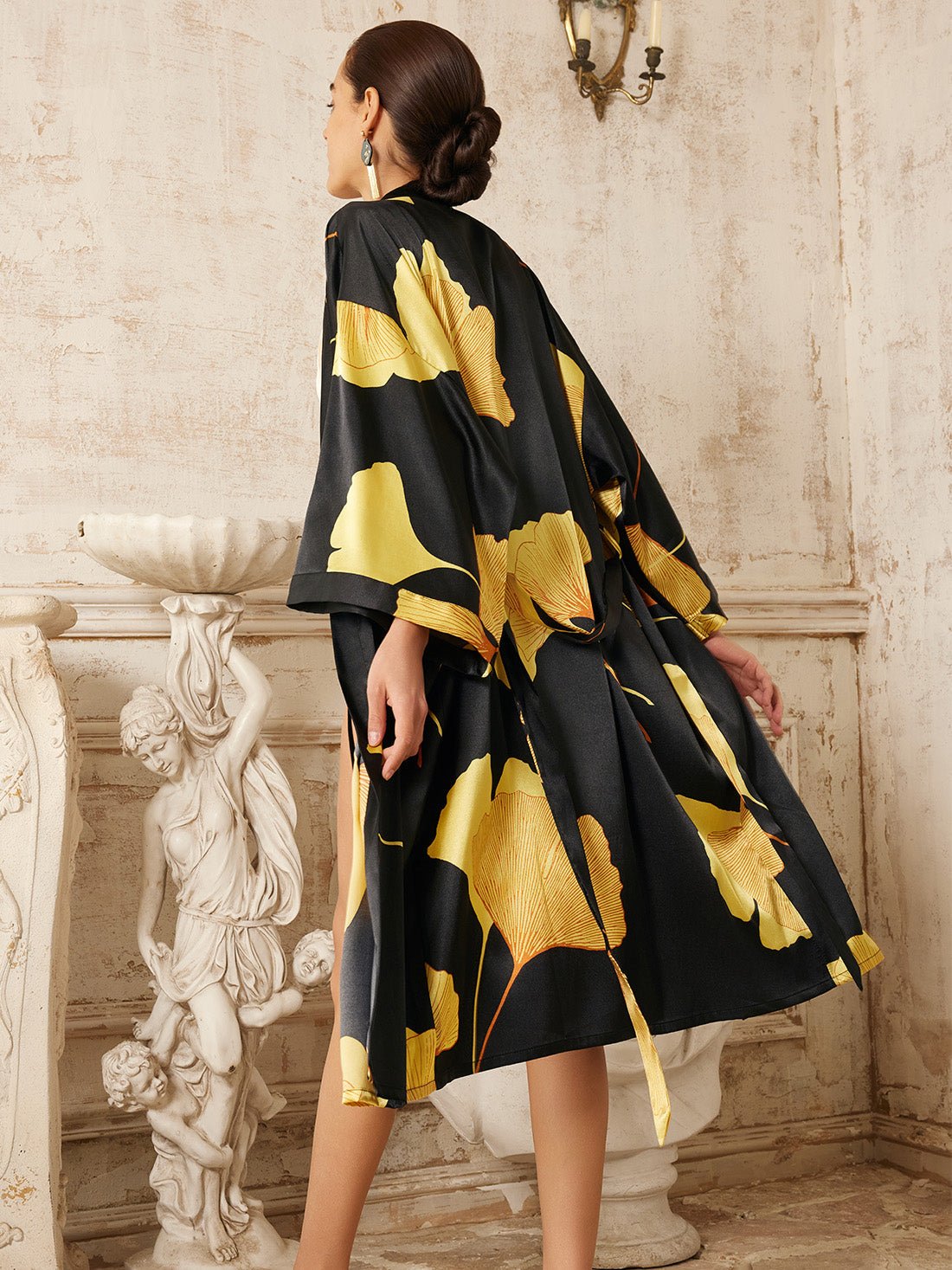 Yellow Ginkgo Leaf Print Black Kimono Robe | Daily Health & Beauty